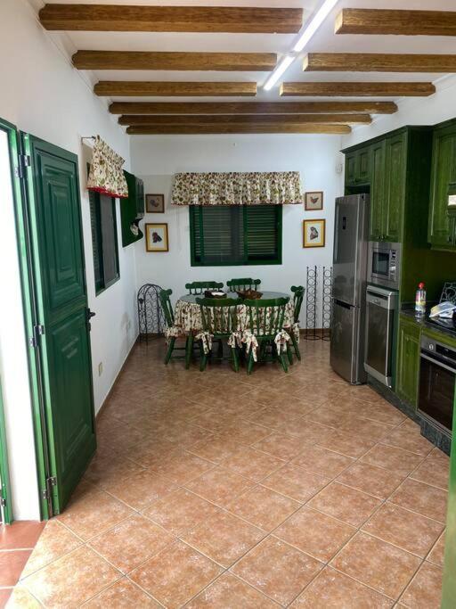 La Finca. Casa En Ciudad. Zona Residencial Muy Tranquila เตลเด ภายนอก รูปภาพ